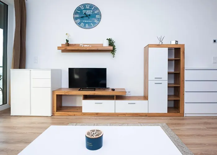 Waterfront By Firsthost