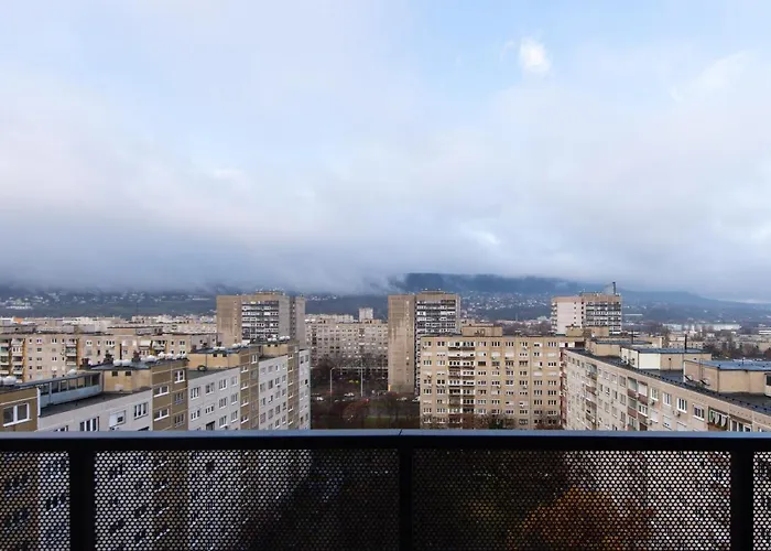 Waterfront By Firsthost *