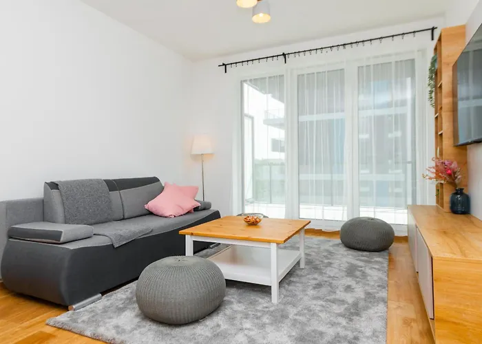 Апартаменты Waterfront By Firsthost