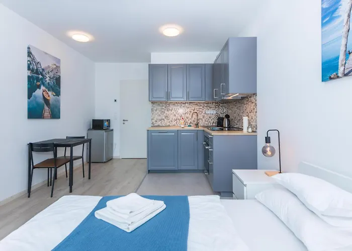 Waterfront By Firsthost