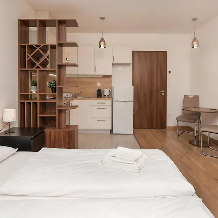 Waterfront By Firsthost Budapest